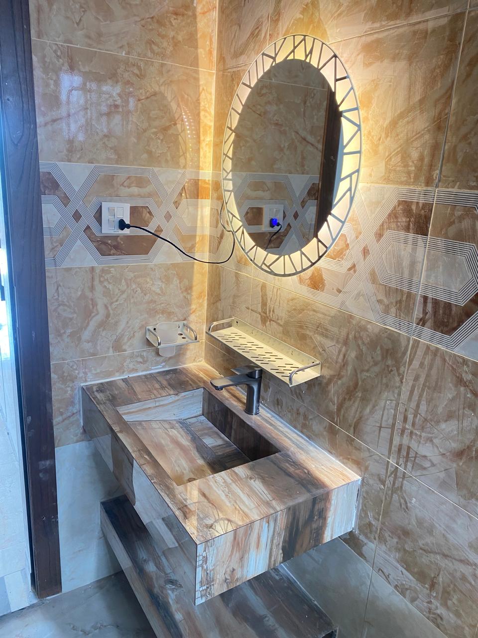 ImportedPhoto.754490271.372735